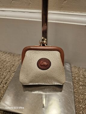 Dooney & Bourke Vintage White Pebbled Leather Coin Purse